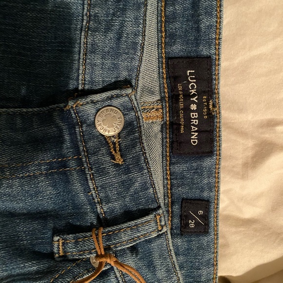 Lucky Brand Jeans - Picture 5 of 6